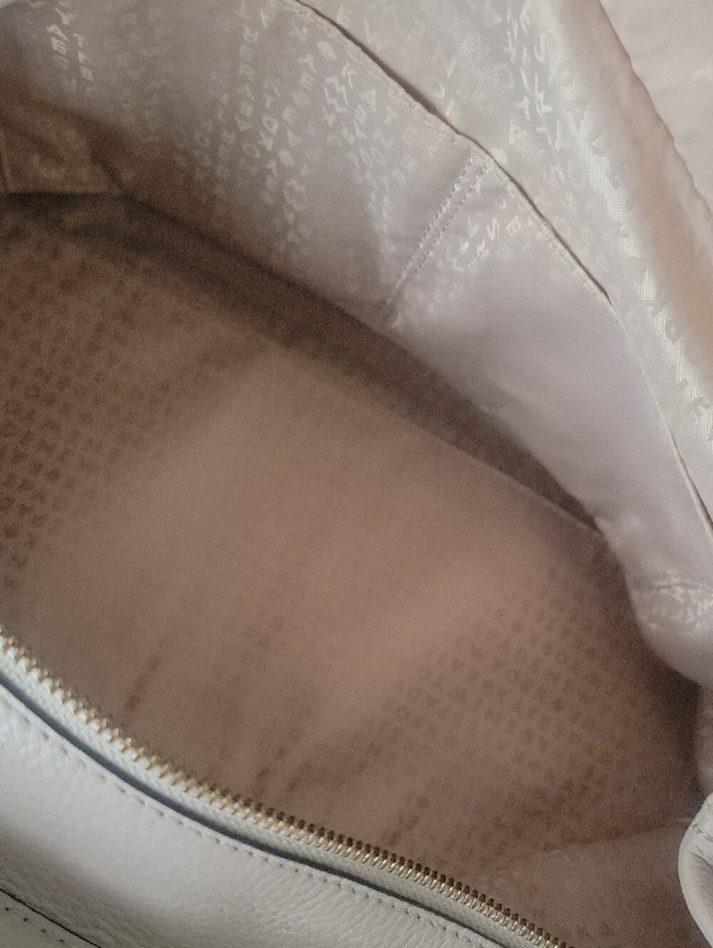 Kate Spade Stevie Berkshire Road Pebbled Leather Satchel Bag in Light Beige - Picture 7 of 8